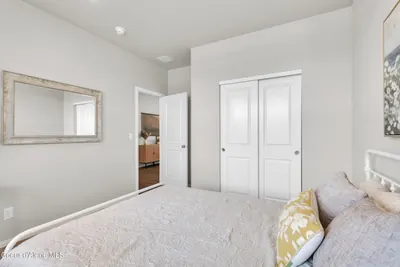 Property 26-7795 - Photo 3