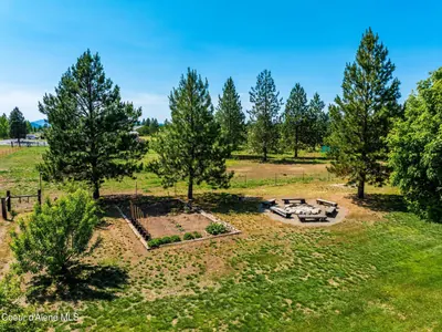 Property 26-7760 - Photo 93