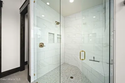 Property 26-10515 - Photo 54