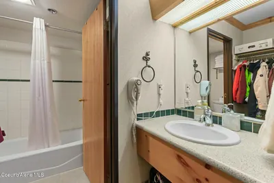 Property 26-10012 - Photo 18