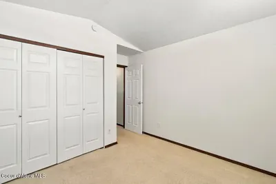Property 26-10258 - Photo 15
