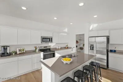 Property 26-8709 - Photo 11