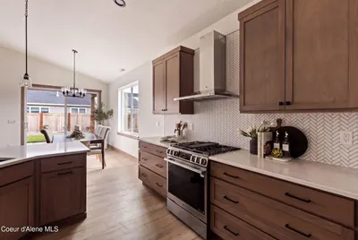 Property 26-10610 - Photo 14
