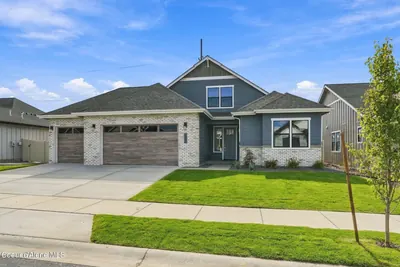 Property 26-9329 - Photo 2