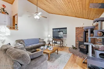 Property 26-10392 - Photo 10