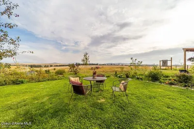 Property 26-4664 - Photo 93