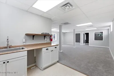 Property 26-8416 - Photo 35