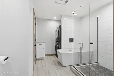 Property 26-9918 - Photo 28