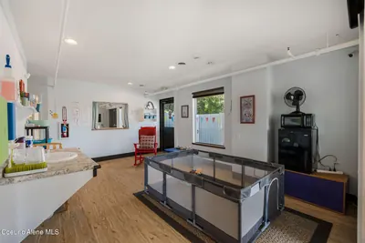 Property 26-9619 - Photo 10