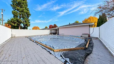 Property 26-10176 - Photo 24