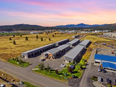 Property 26-10448 - Photo 1
