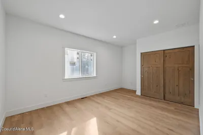 Property 26-10563 - Photo 22