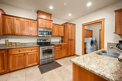 Property 26-5677 - Photo 13