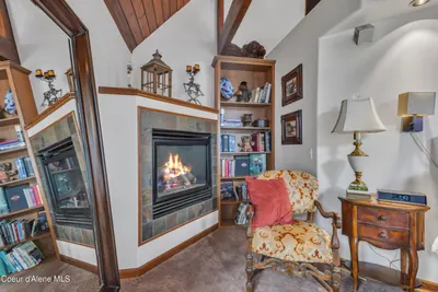 Property 26-697 - Photo 23