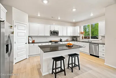 Property 26-8835 - Photo 15