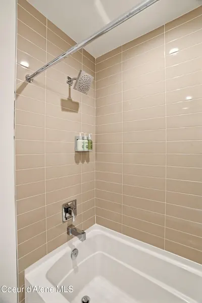 Property 26-5742 - Photo 32