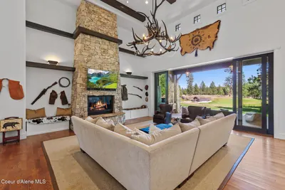 Property 26-8239 - Photo 17