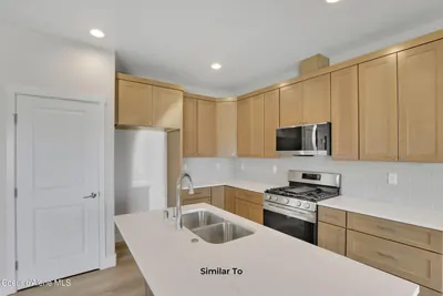 Property 26-10507 - Photo 3