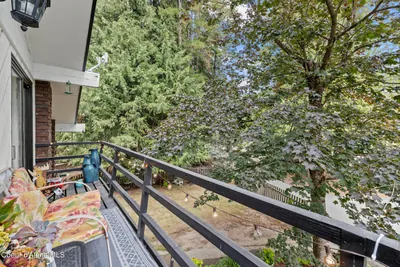 Property 26-9114 - Photo 33