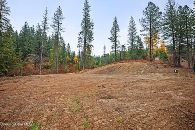 Property 26-10543 - Photo 5