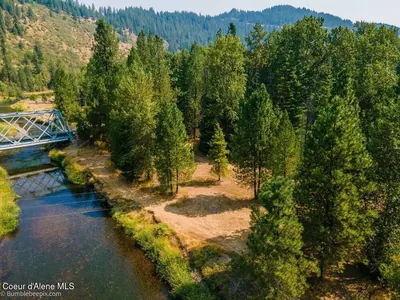 Property 26-8410 - Photo 93
