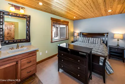 Property 25-10241 - Photo 16