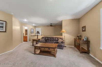Property 26-4135 - Photo 28