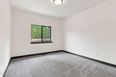 Property 26-9228 - Photo 28