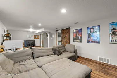 Property 26-4673 - Photo 25