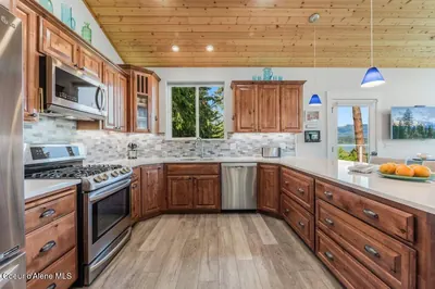 Property 26-8499 - Photo 5
