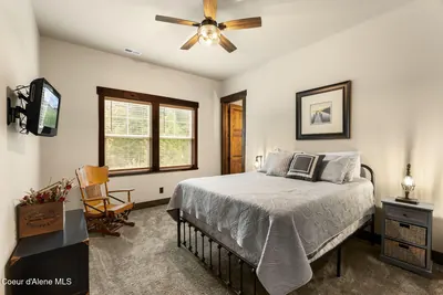 Property 26-10612 - Photo 32