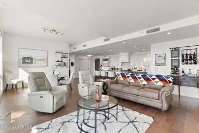 Property 26-10015 - Photo 12