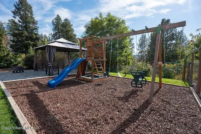 Property 26-10206 - Photo 47