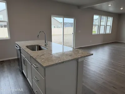Property 26-9355 - Photo 3