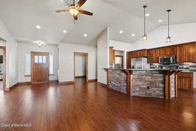 Property 26-9920 - Photo 11