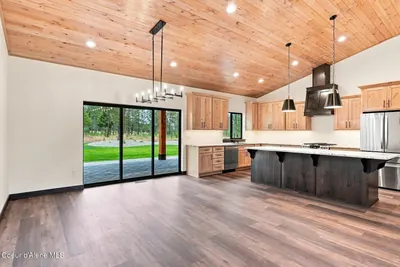 Property 26-9228 - Photo 11
