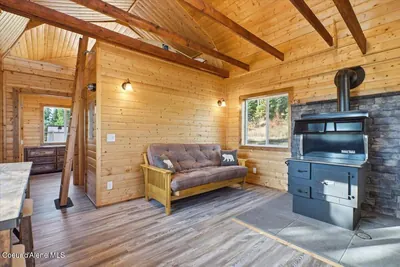Property 25-10471 - Photo 12