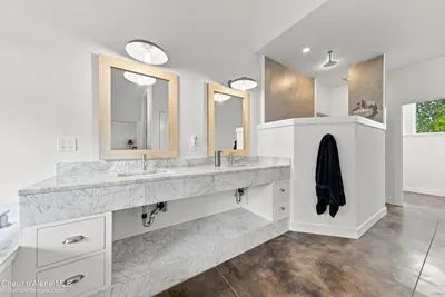 Property 26-8310 - Photo 27