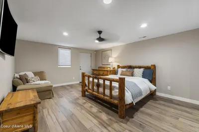 Property 26-10488 - Photo 51