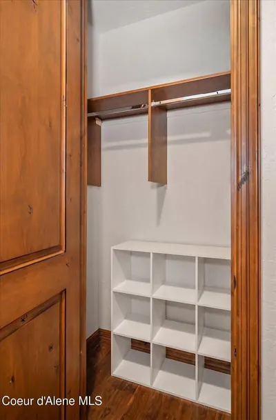 Property 26-8896 - Photo 51