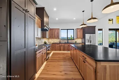 Property 26-9932 - Photo 26