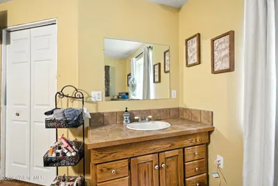 Property 26-2225 - Photo 17