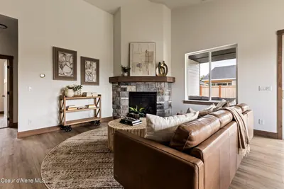 Property 26-10610 - Photo 10
