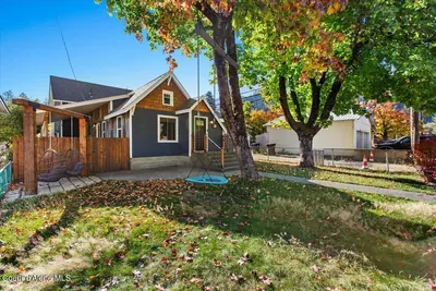 Property 26-10001 - Photo 3