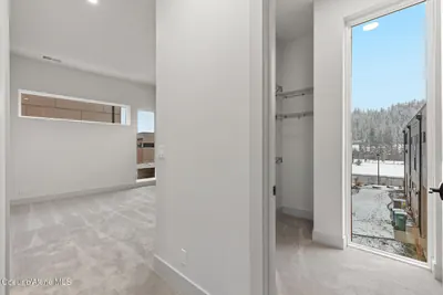 Property 25-11384 - Photo 31
