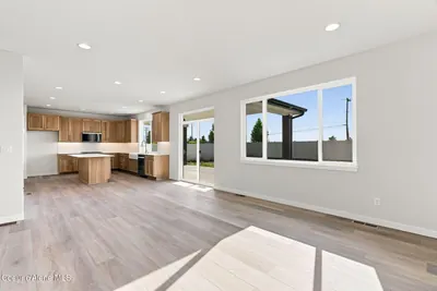 Property 26-8713 - Photo 7