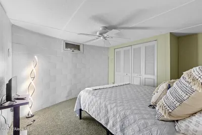 Property 26-10628 - Photo 23
