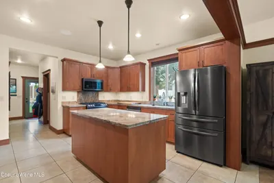 Property 26-10299 - Photo 16