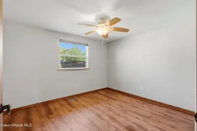Property 26-8585 - Photo 26