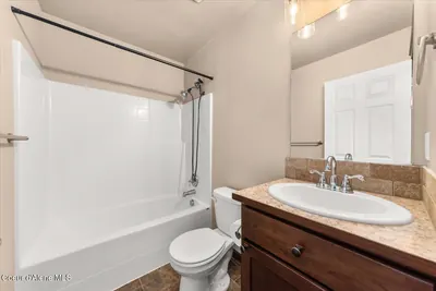 Property 26-9090 - Photo 31